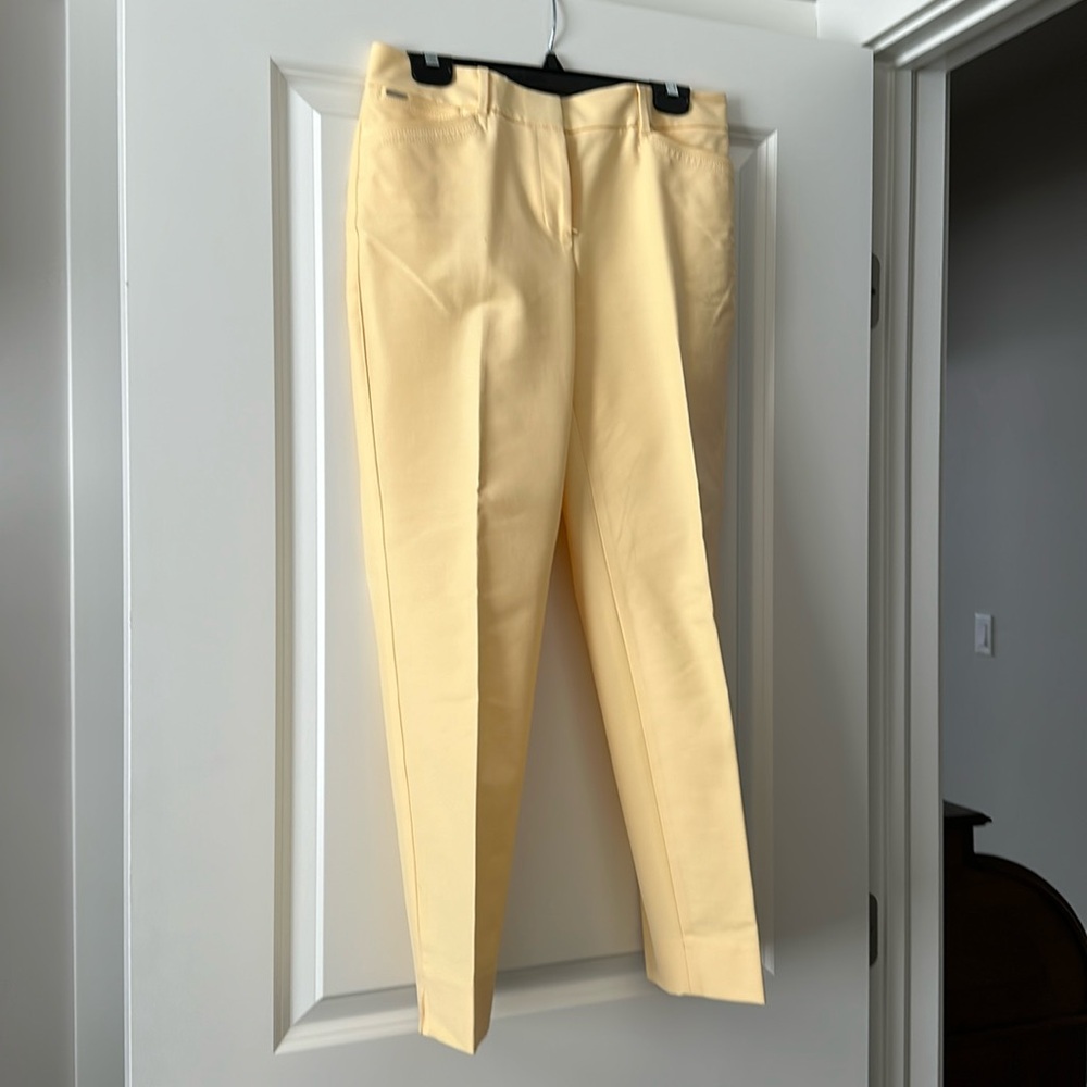 WHBM light yellow capris size 6